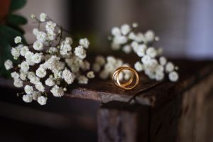 Do you want to know how to choose the alliances for your wedding? In this article we tell you. Do you need help or advice? Contact us.